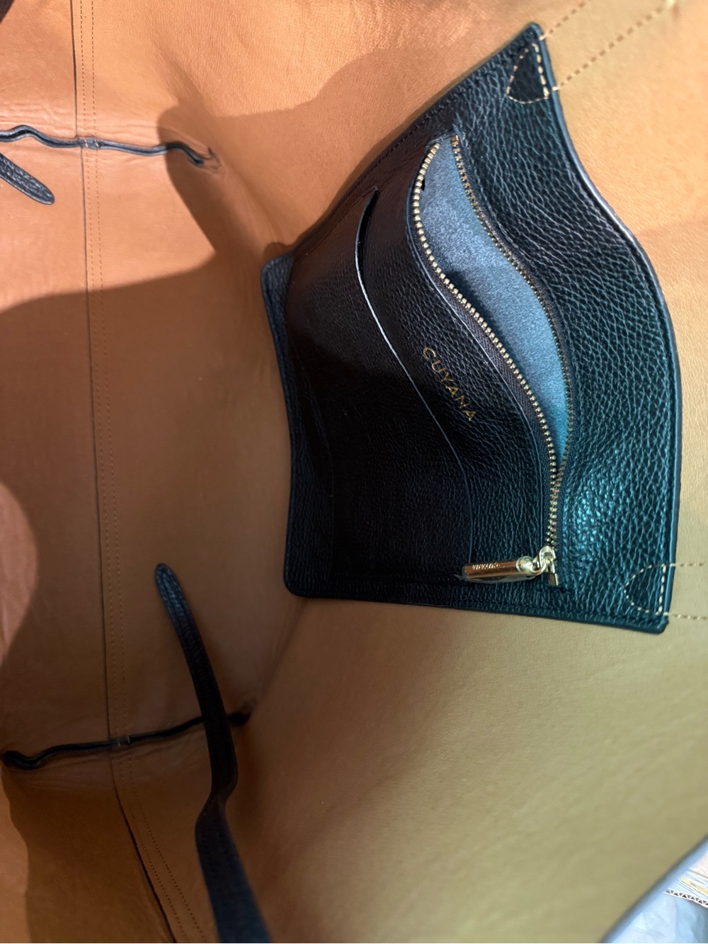Cuyana pebbled leather tote - Picture 10 of 15